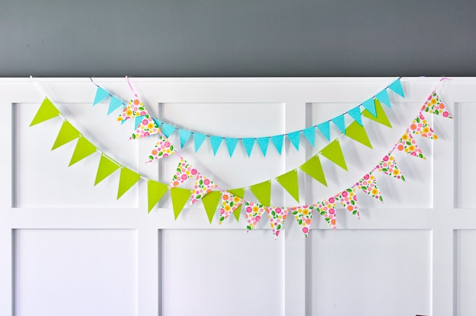 She shows you step by step how to make a banner using the Cricut Explore! Such an easy tutorial with great information!