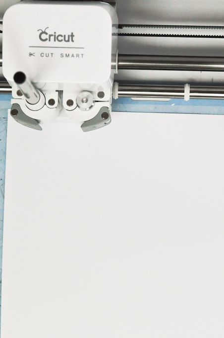 Easy Calligraphy using the Cricut Explore pen adapter! Step by step instructions here! I Love how this looks!!!