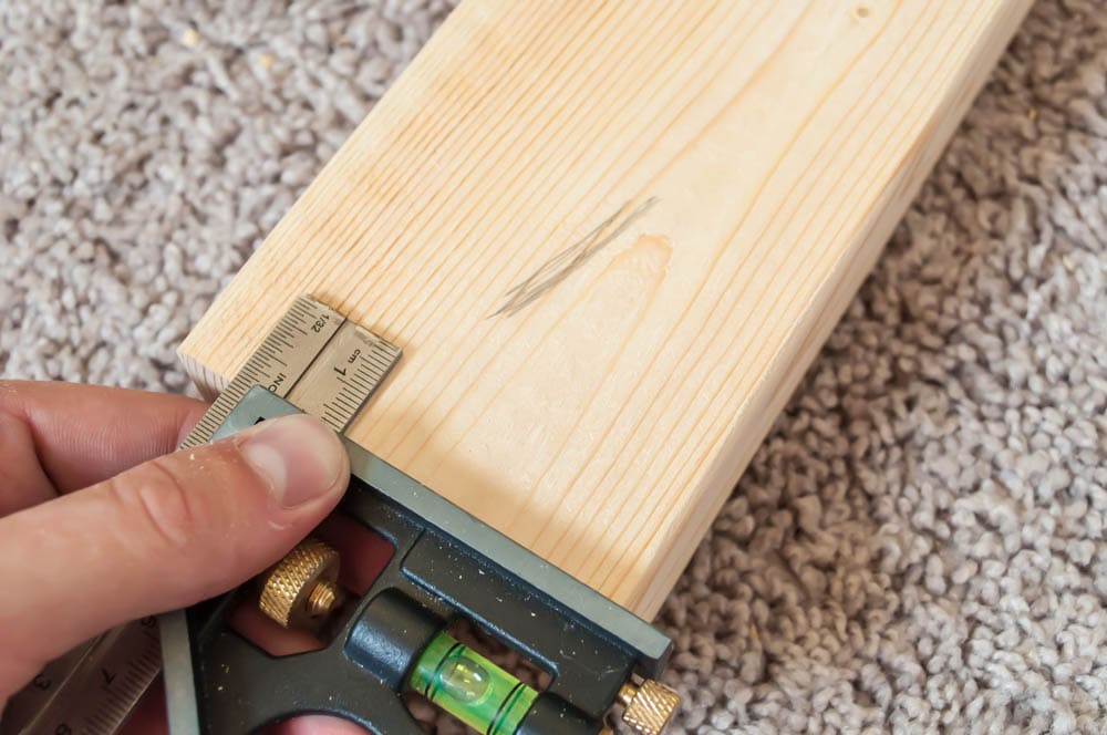 building floating shelves