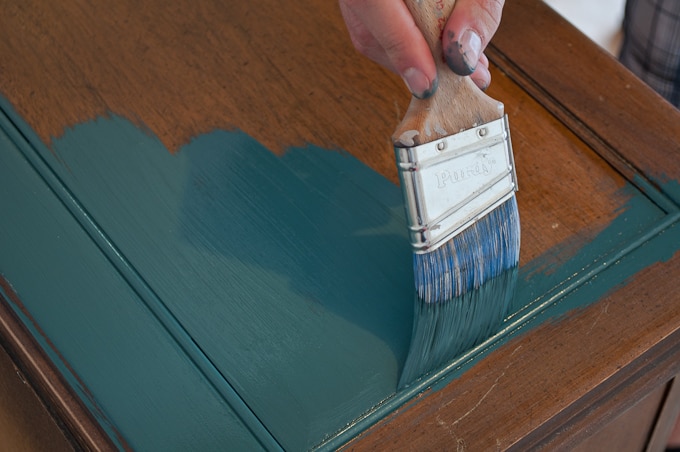 Great and easy tutorial for painting old furniture using Fusion Mineral Paint. I love the color she used - Homestead Blue - with the gold hardware! 
