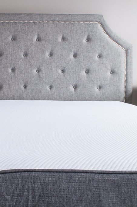Build your ultimate bed! Create the bed of your dreams for a budget price. Full review of the Casper mattress on a king size upholstered bed.