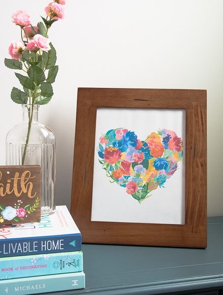 Free printable spring floral heart! This beautiful watercolor heart is made of gorgeous floral elements.