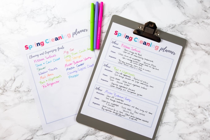 Download this free printable planner and learn how to do spring cleaning the easy way! Stop the overwhelm with this simple plan.