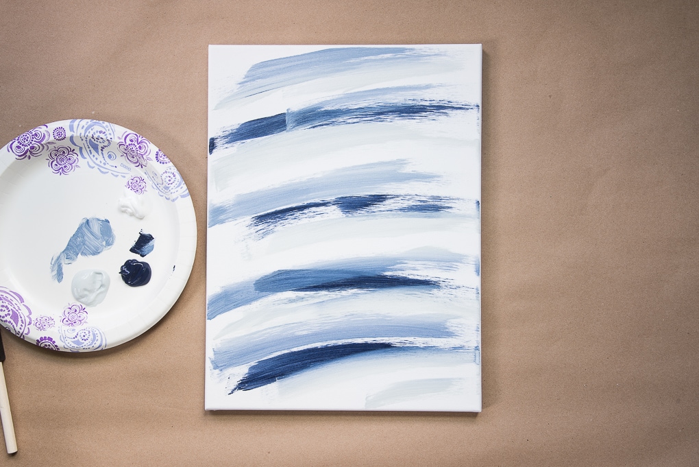 DIY abstract canvas art. Create your own art decorations for your home using just a few supplies. Easy home decor craft project.