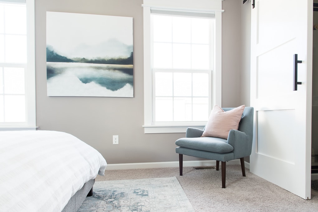 I’m so excited to give you a tour of our modern classic master bedroom! We tried to make it really relaxing and beautiful at the same time, with a mix of DIY projects, a few new pieces, and some decorative accents. Come on in and take the grand tour!