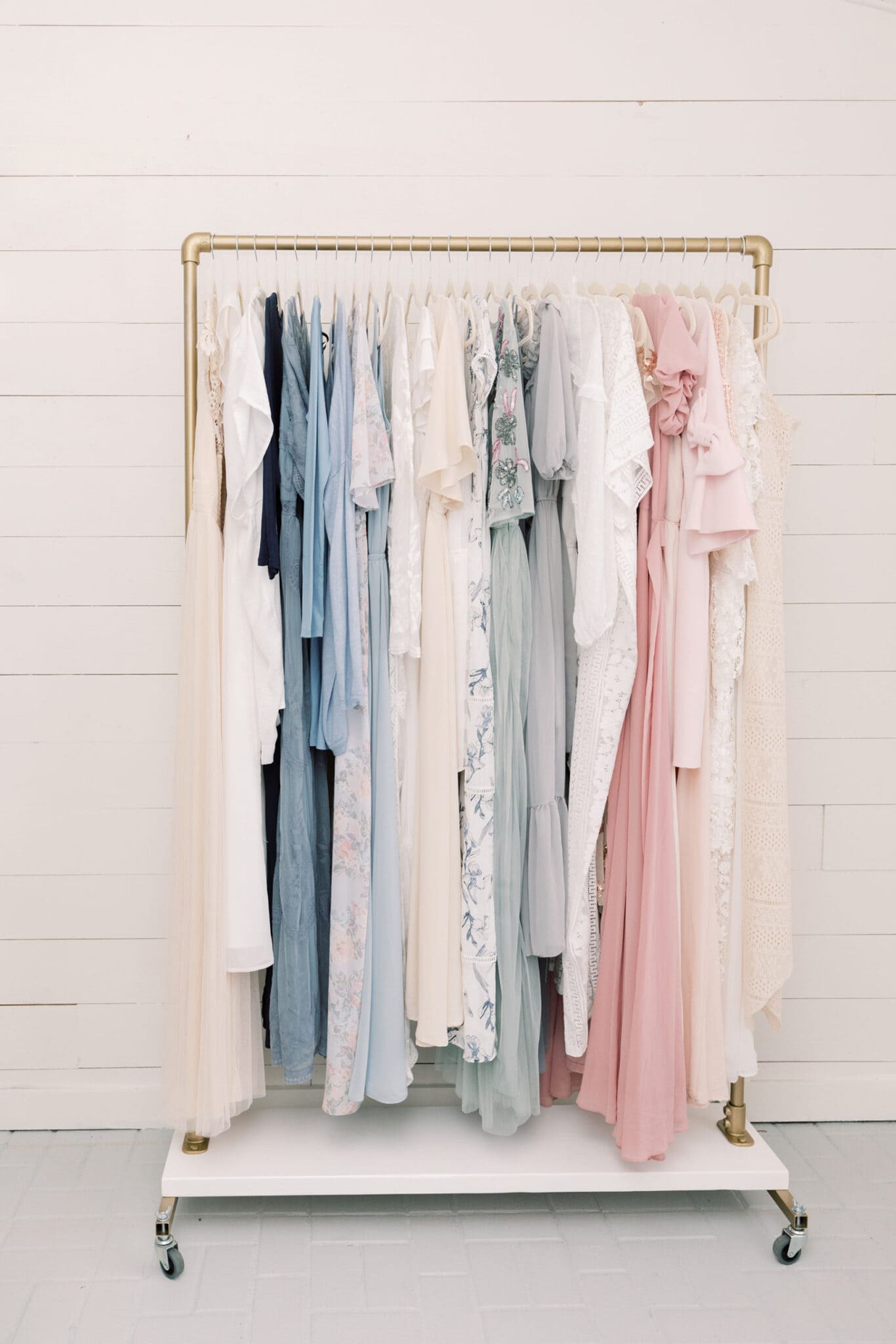 The Four-Box Method: A Simple Guide to Decluttering Your Home ...